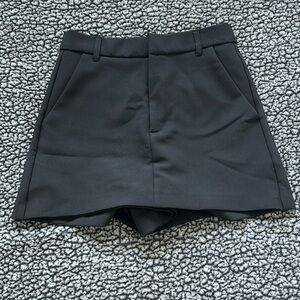 Zara skort black. Size Xs